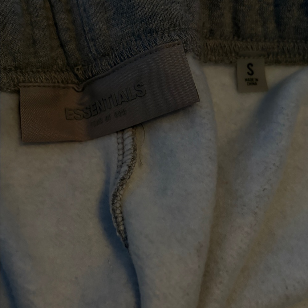 Essentials Grey Sweatpants shorts with Drawstring size Small men.
